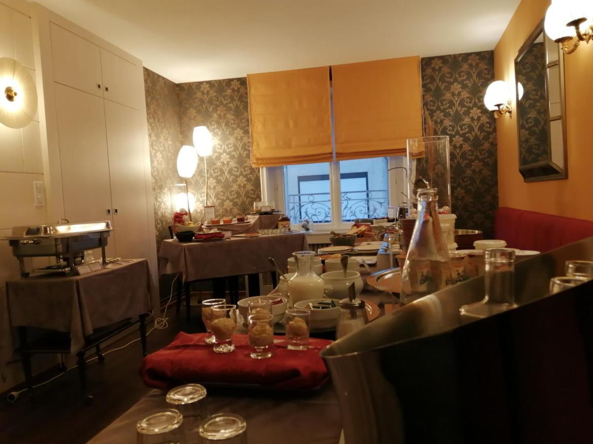 אמבואה Logis Hotel La Breche - Restaurant Berthelot מראה חיצוני תמונה
