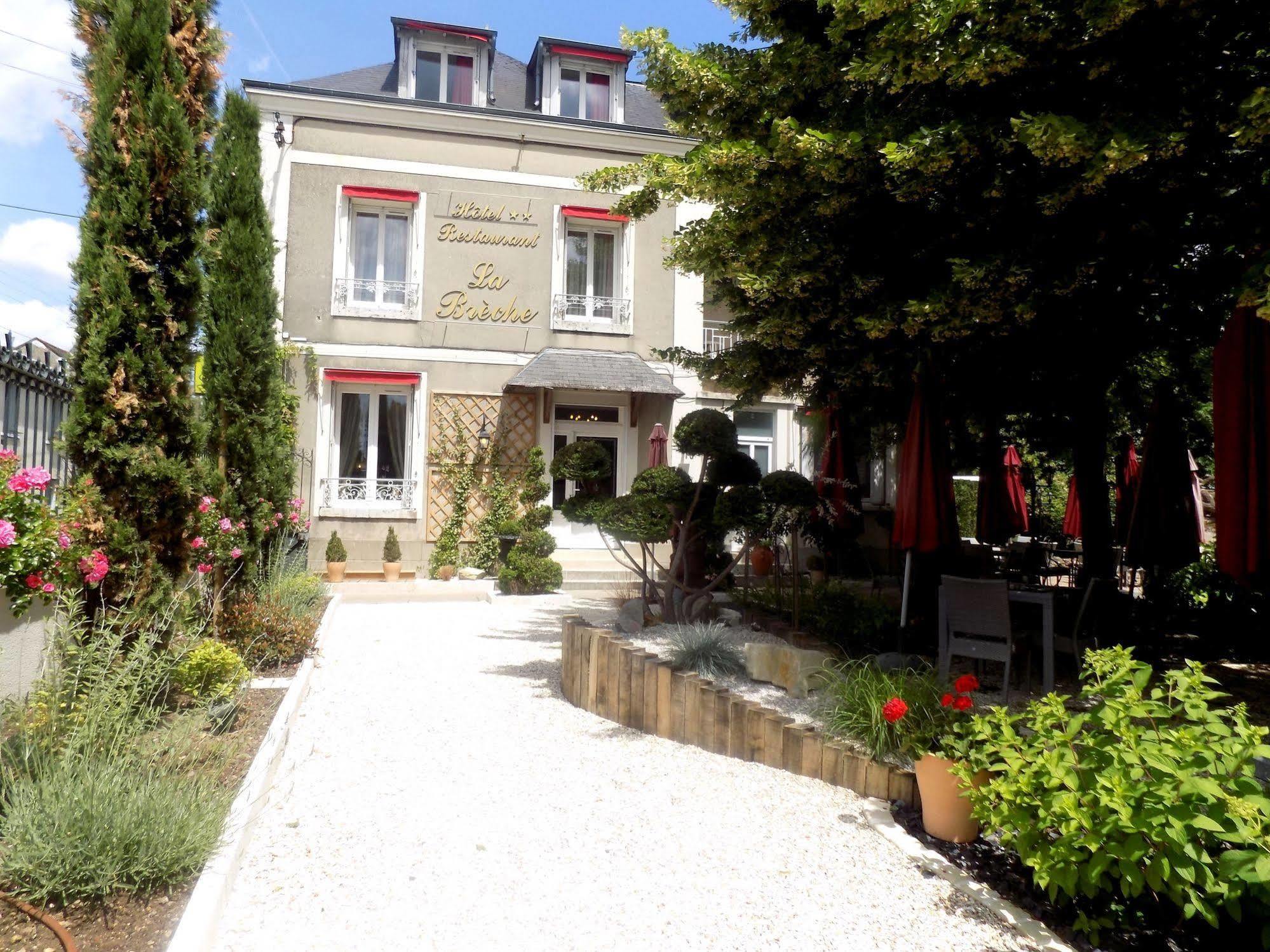 אמבואה Logis Hotel La Breche - Restaurant Berthelot מראה חיצוני תמונה